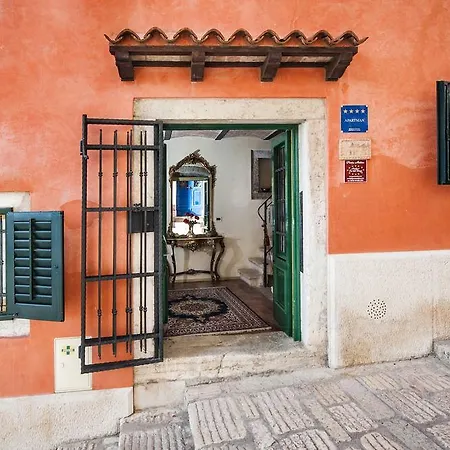 Porta Antica Centro Storico Apartmán
